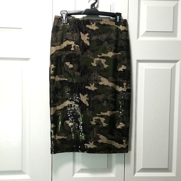 Bar III Sequined Camo-Print Pencil Skirt Size Small